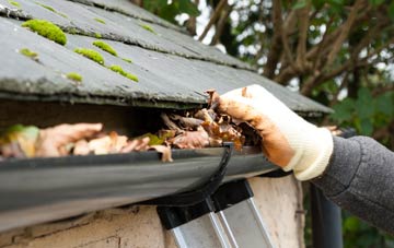 gutter cleaning Spilsby, Lincolnshire